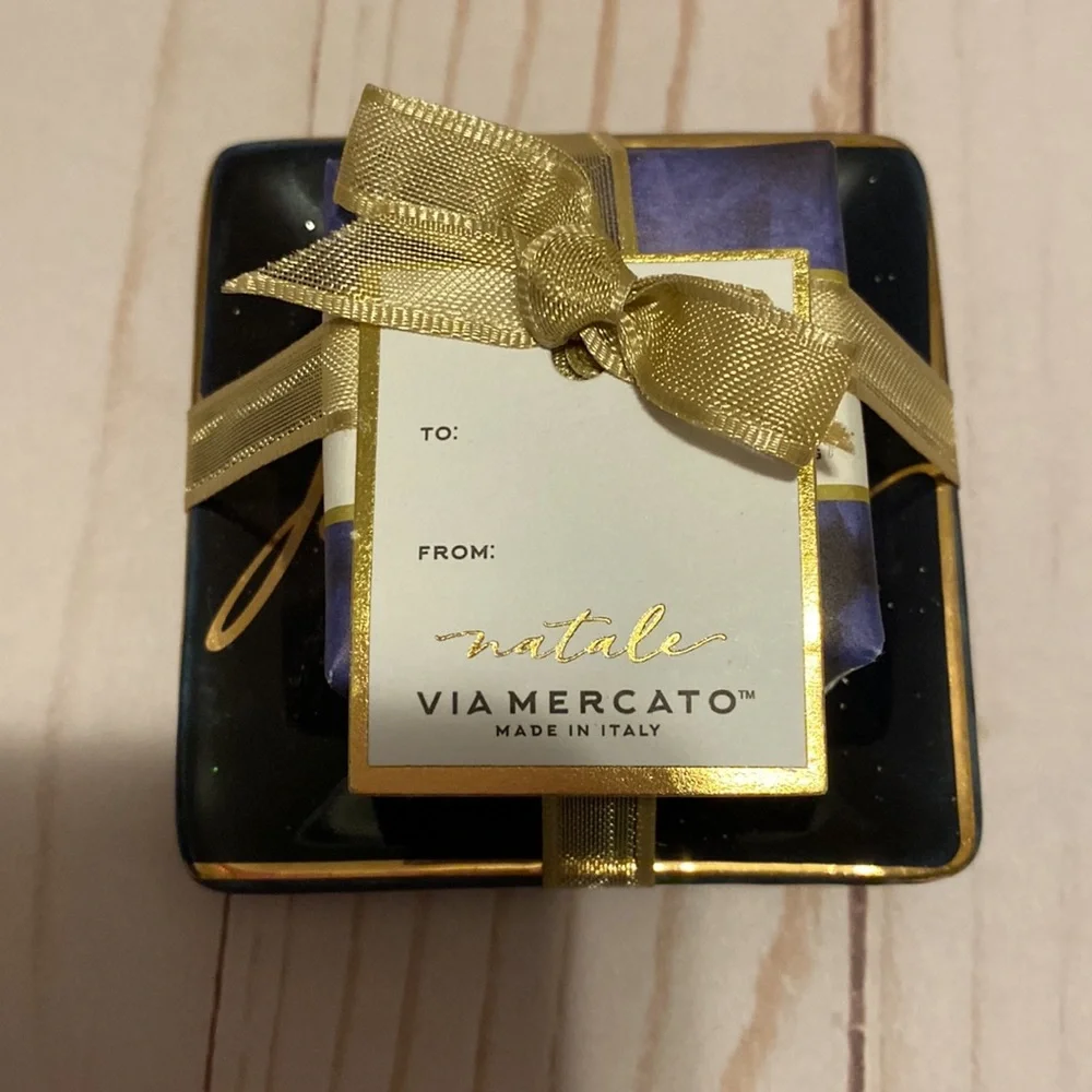 Natale via mercato shea butter soap and dish